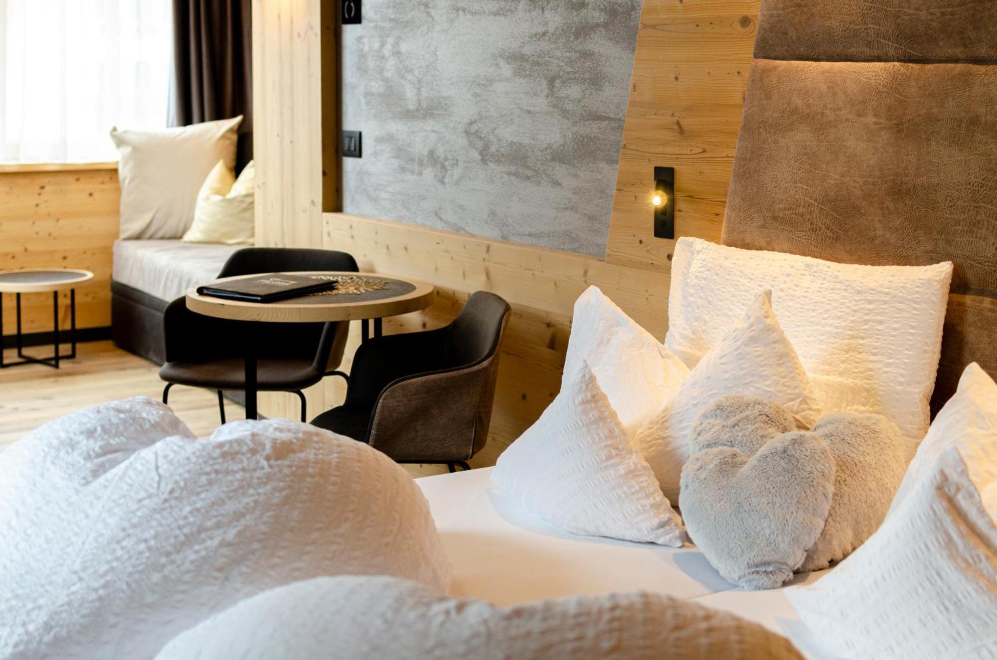 Hotel Faloria Moena Extérieur photo